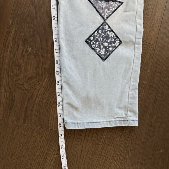 Easel Patchwork Boho Distressed Paint Splatter Artist Women's Jeans Size Medium - Picture 8 of 8